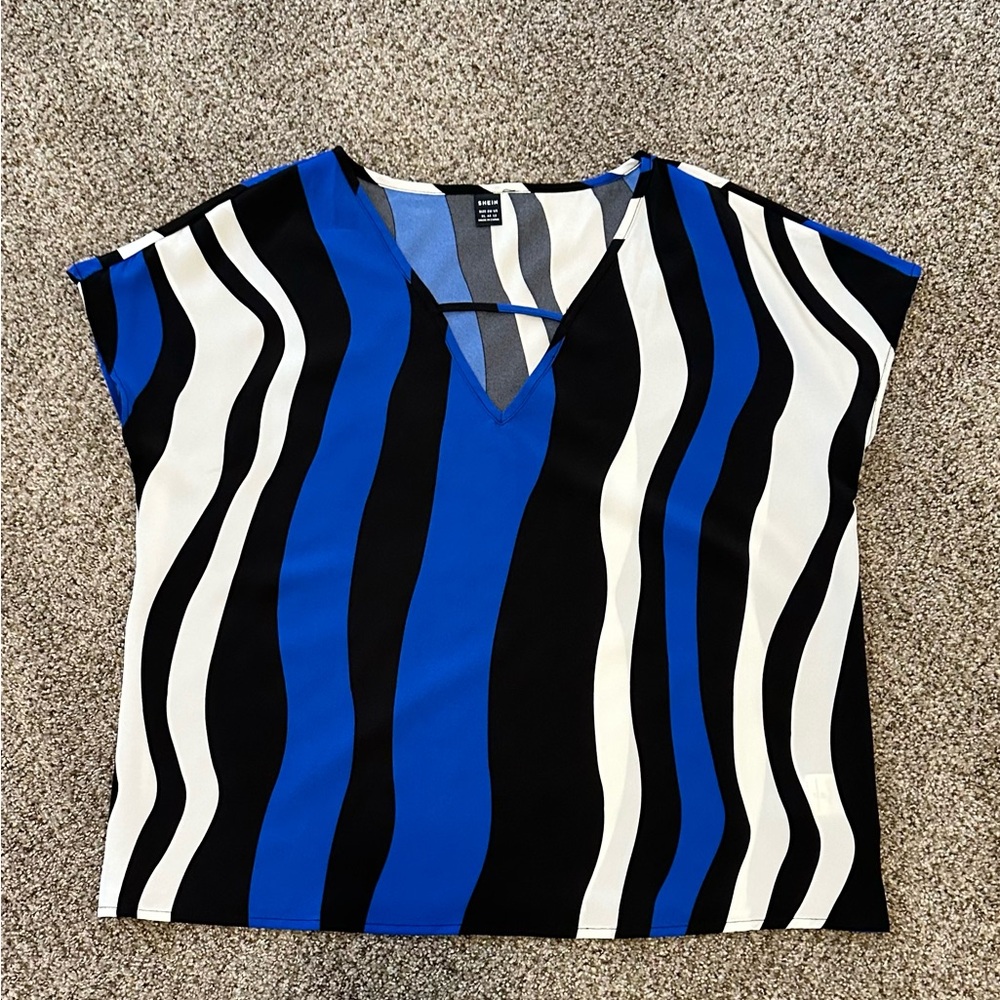 Blue dress shirt